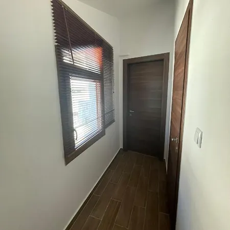 Semesterbostad Maisonette 25m From The Sea *