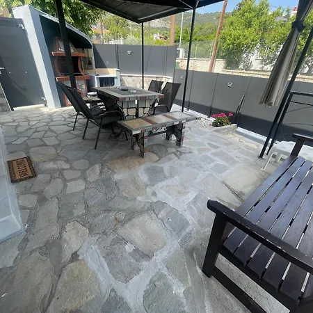 Maisonette 25m From The Sea Сasa de vacaciones