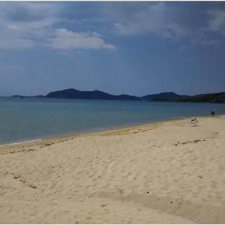 Сasa de vacaciones Maisonette 25m From The Sea