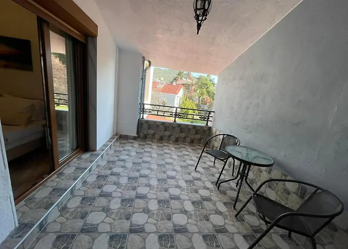 Maisonette 25m From The Sea *